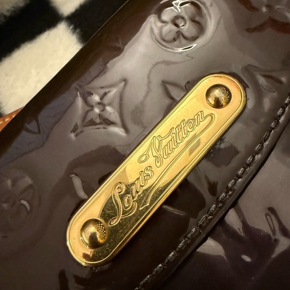 Louis Vuitton Dark Brown Patent Clutch - Picture 8 of 9